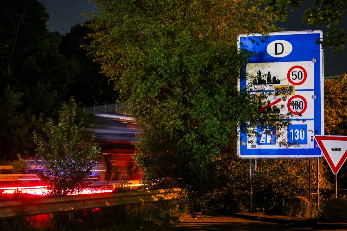 Polizeibilanz nach einem Tag: So viele Personen wurden an NRW-Grenzen zurückgewiesen