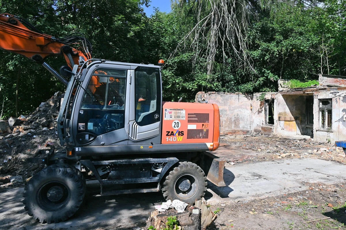 Hier genoss einst Johannes Heesters die Ruhe: Leipziger Villa am Auensee abgerissen