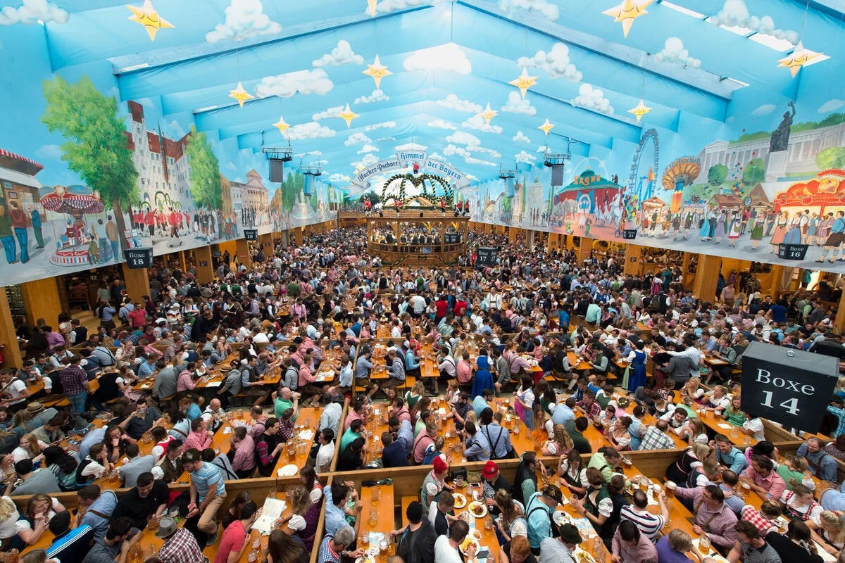 Preiswucher auf dem Oktoberfest: Wirte canceln Tisch-Reservierungen