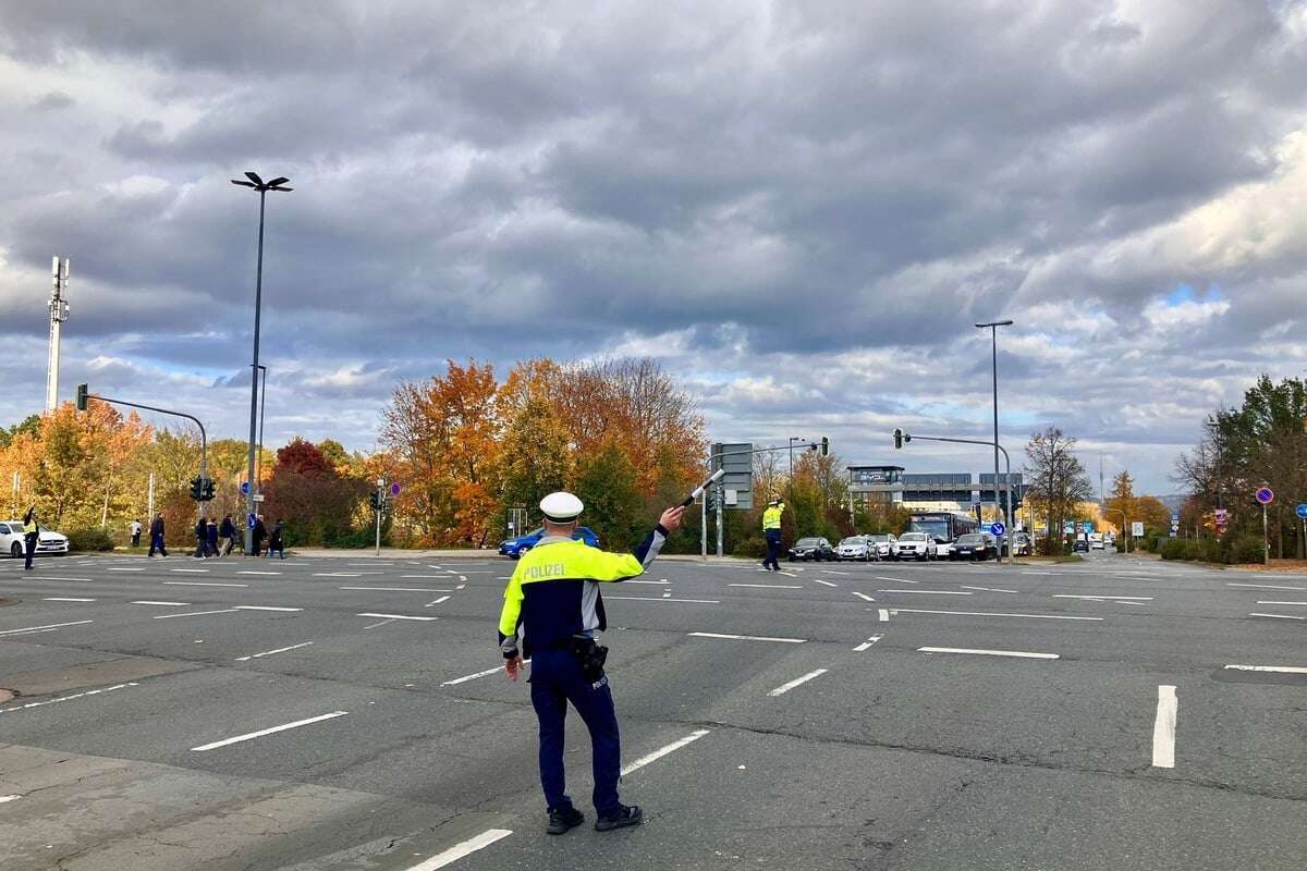 Ampeln am Kaufpark Nickern schon wieder ausgefallen!