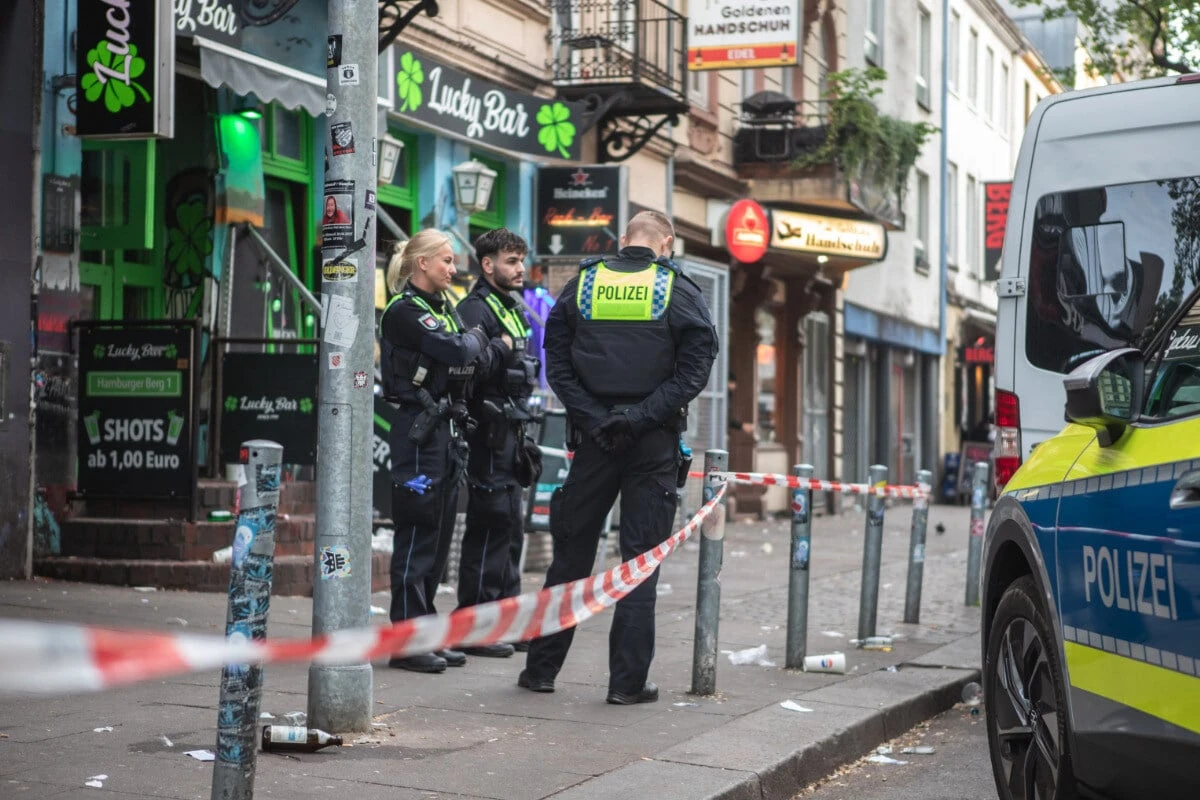 Messerangriff auf dem Kiez? Person nahe der Reeperbahn verletzt