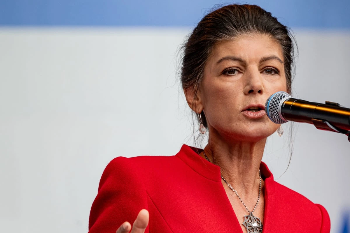 Wagenknecht legt SPD-Mann Rücktritt nahe: 
