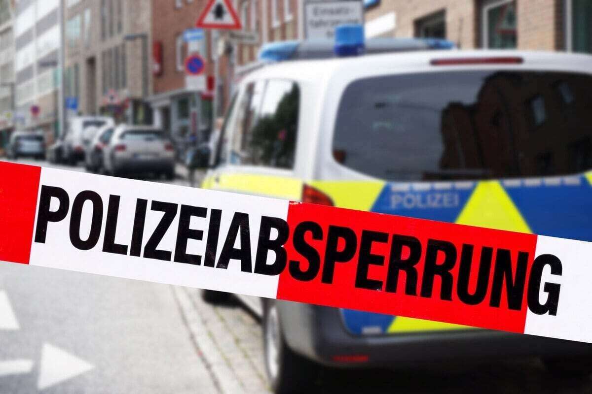 Leblose Frau in Wohnung entdeckt: Polizei geht von Tötungsdelikt aus!