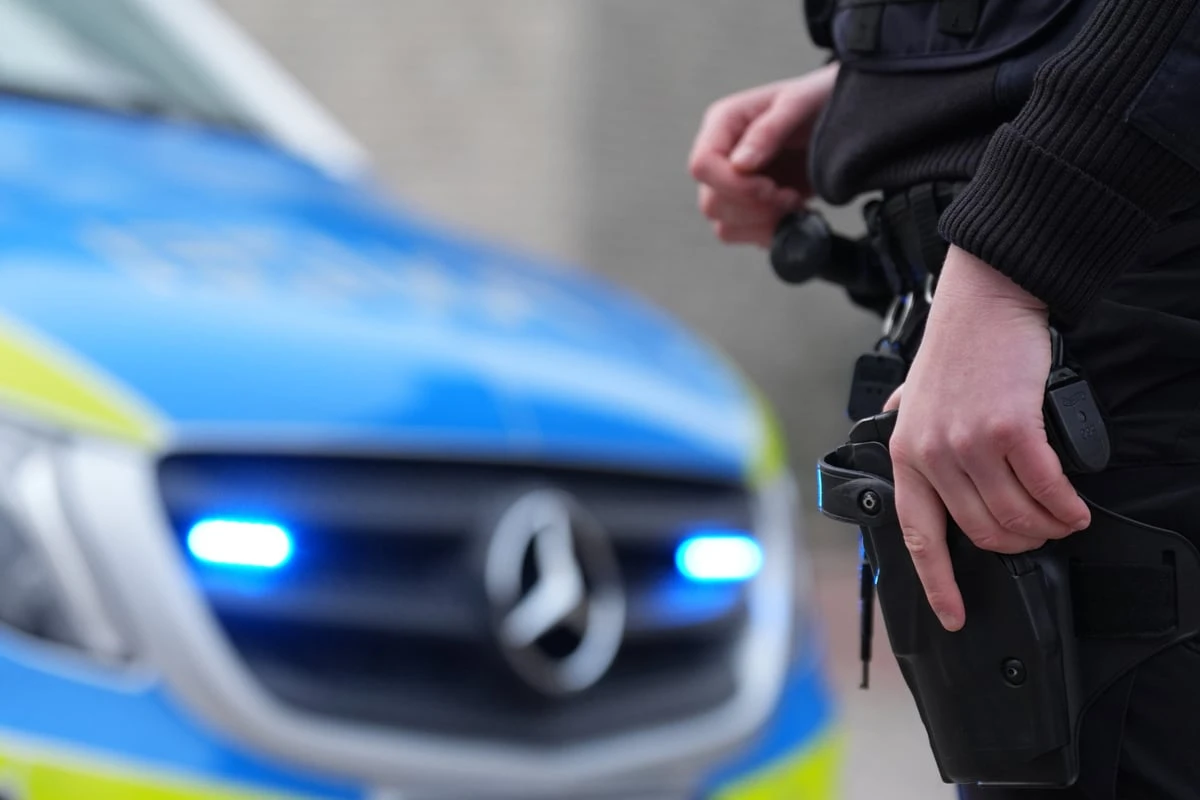 Vier gegen einen: 17-Jähriger geschlagen und mit Reizgas angegriffen