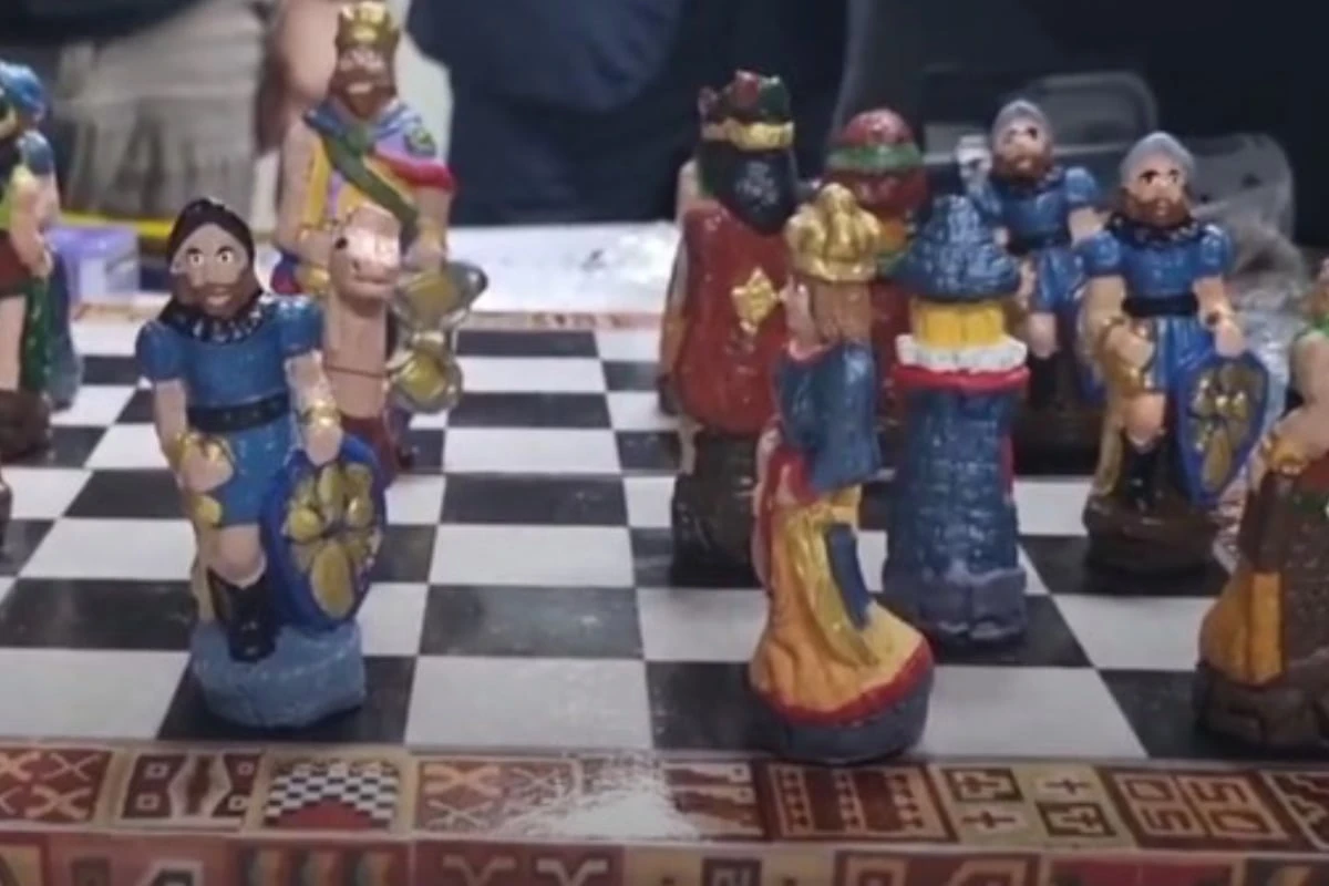 Spielfiguren aus Kokain: Polizei setzt Mann schachmatt