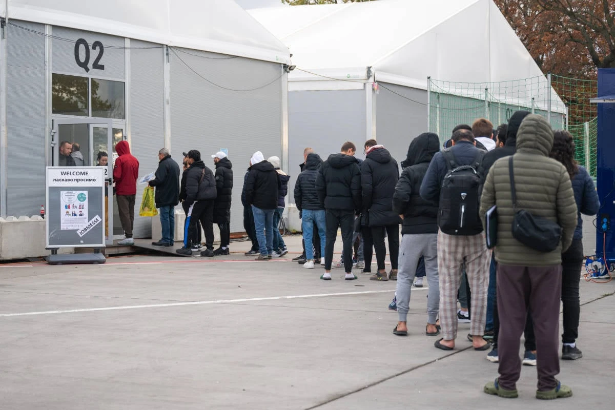 Flüchtlingsheim in Neukölln fast fertig: Tag der offenen Tür für Anwohner