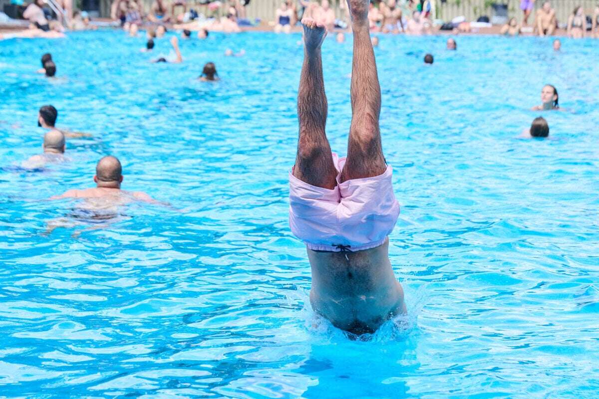 Bade-Spaß in Freibädern verlängert: So lange könnt Ihr noch schwimmen gehen