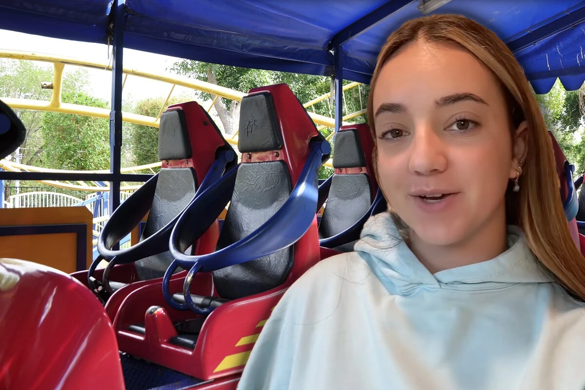 Junge Frau fährt mit Achterbahn: Was mit ihren Händen passiert, sorgt für Entsetzen