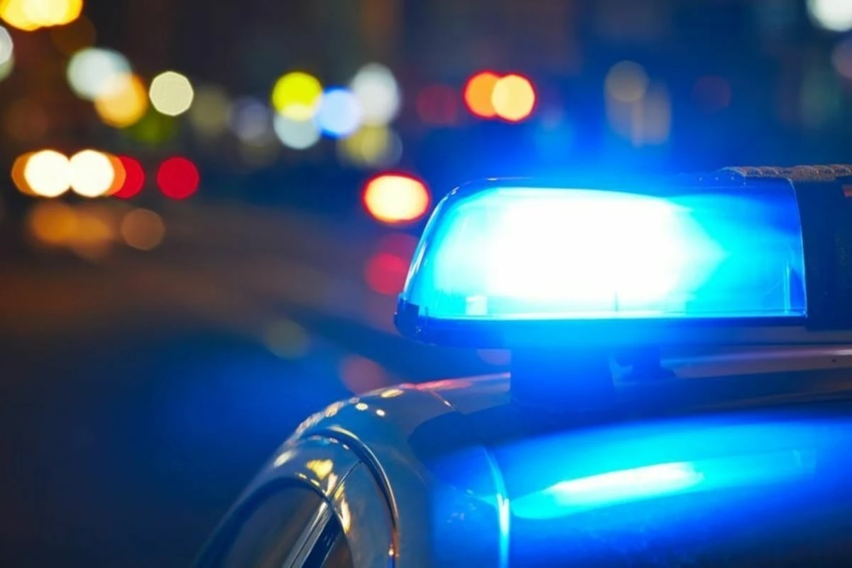 Er selbst rief die Helfer: Mann würgt Polizistin und schlägt ihren Kopf gegen Wand