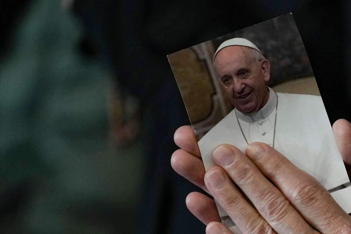 Papst Franziskus nicht mehr in Lebensgefahr