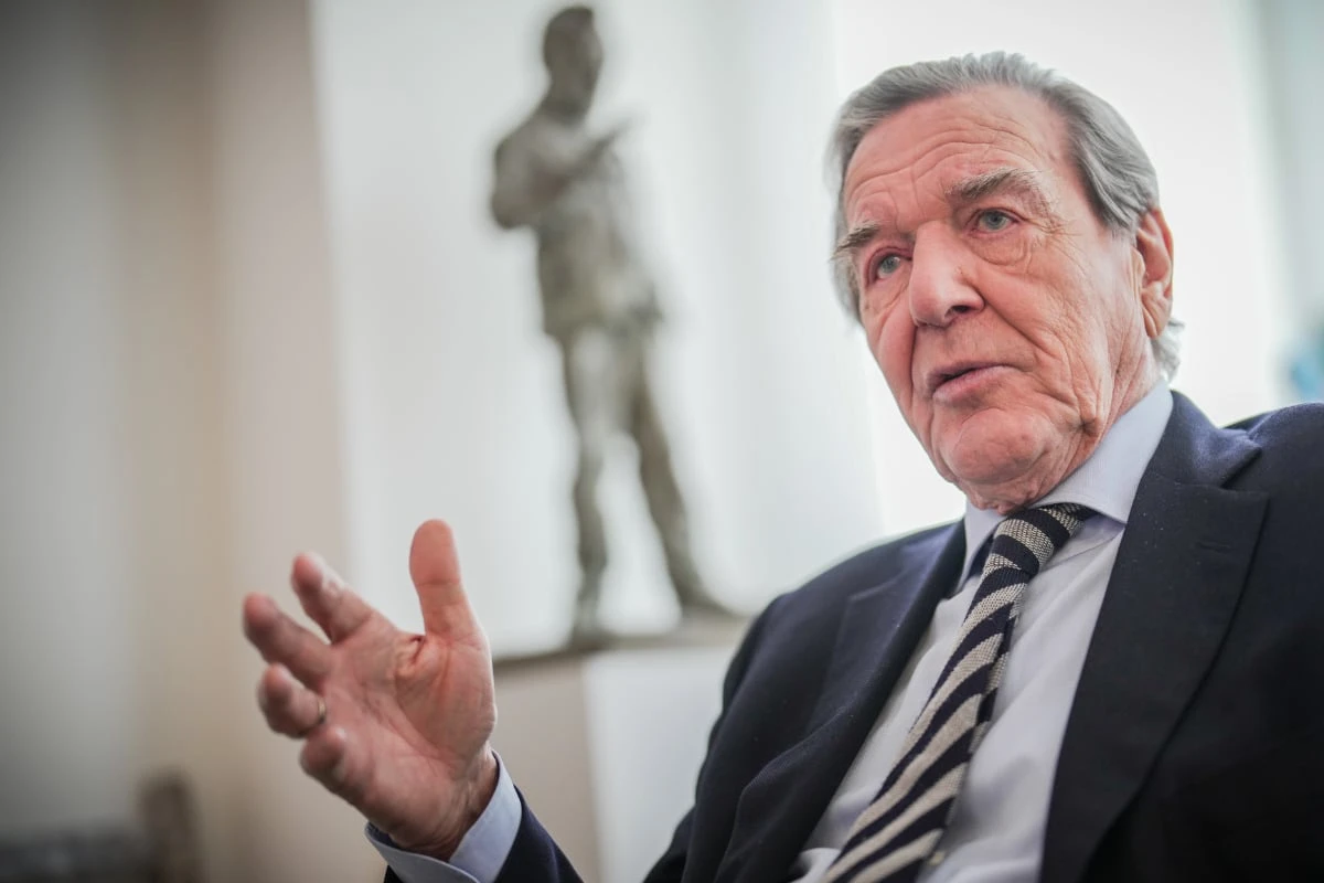 Klage gescheitert: Altkanzler Schröder im Streit um Bundestagsbüro erfolglos