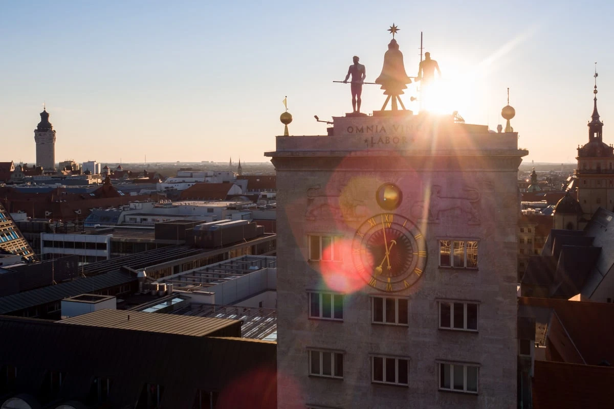 Glücksatlas 2025: Dresden und Chemnitz klettern, aber diese Ost-Städte verlieren an Boden
