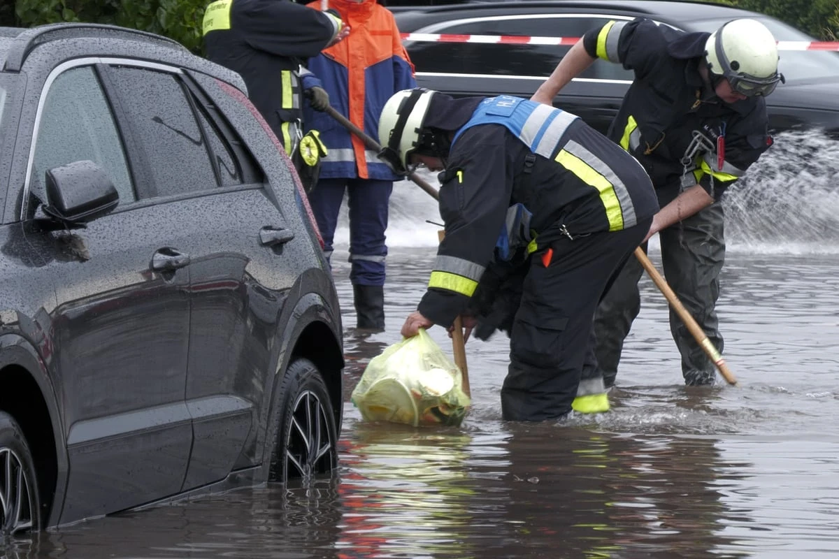 Dauerregen-Alarm in Franken: 100 Liter Regen pro Quadratmeter in 3 Stunden
