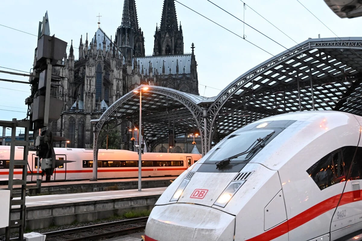 Störung bei der Deutschen Bahn: Verkehr bundesweit eingestellt
