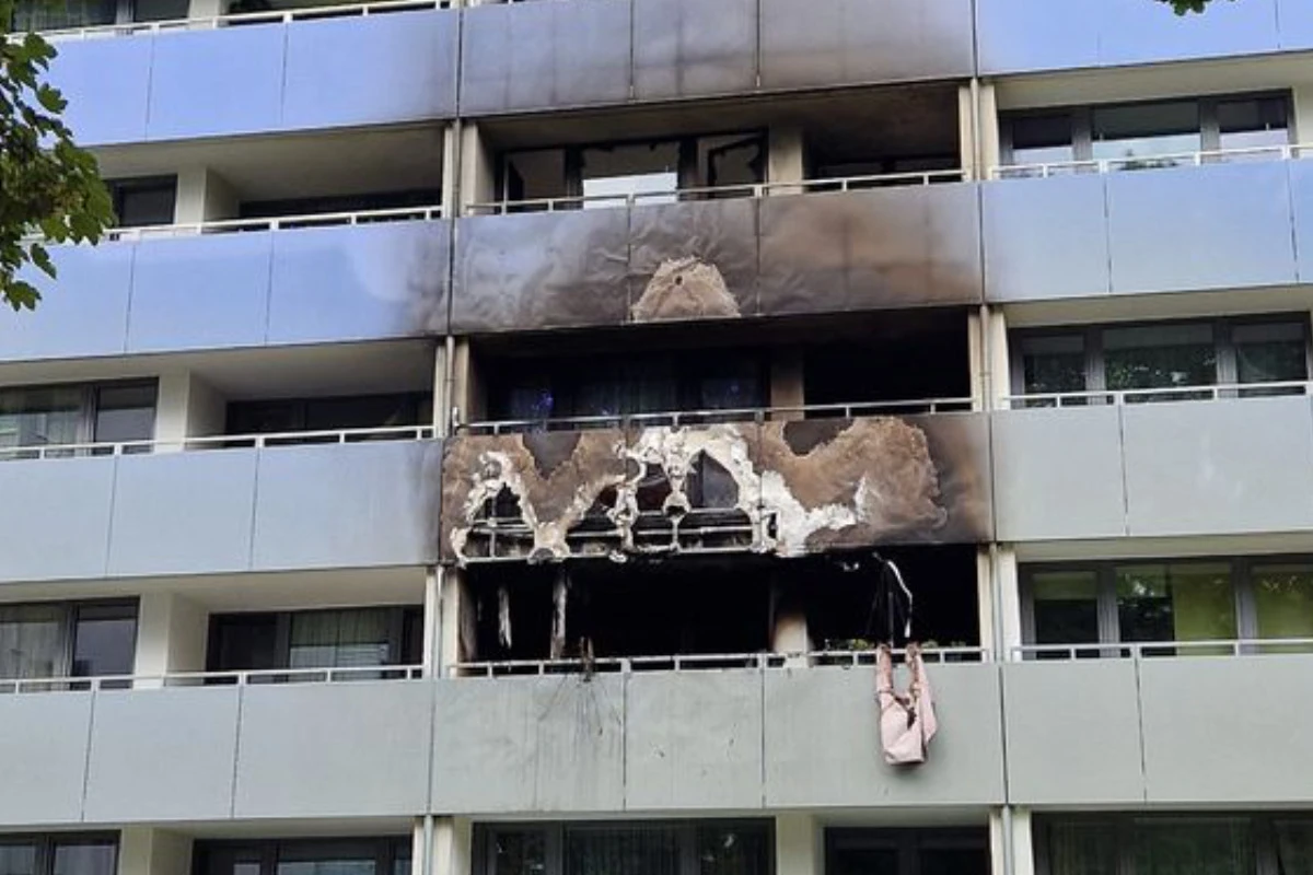 Fünf Bewohner und drei Retter verletzt: Polizei teilt Update zu Küchen-Inferno