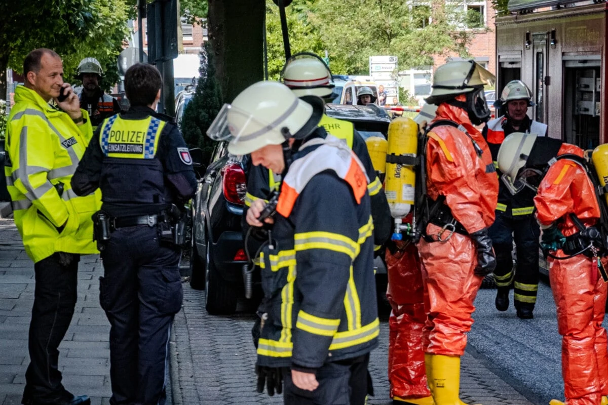 Salzsäure-Austritt in der Innenstadt! Feuerwehr im Großeinsatz