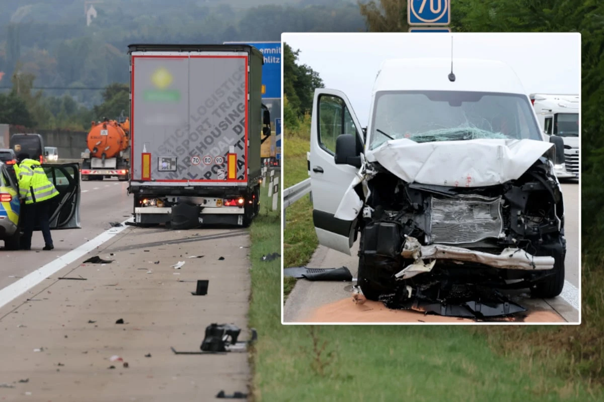 Crash auf A4 in Chemnitz: Transporter kracht gegen Laster
