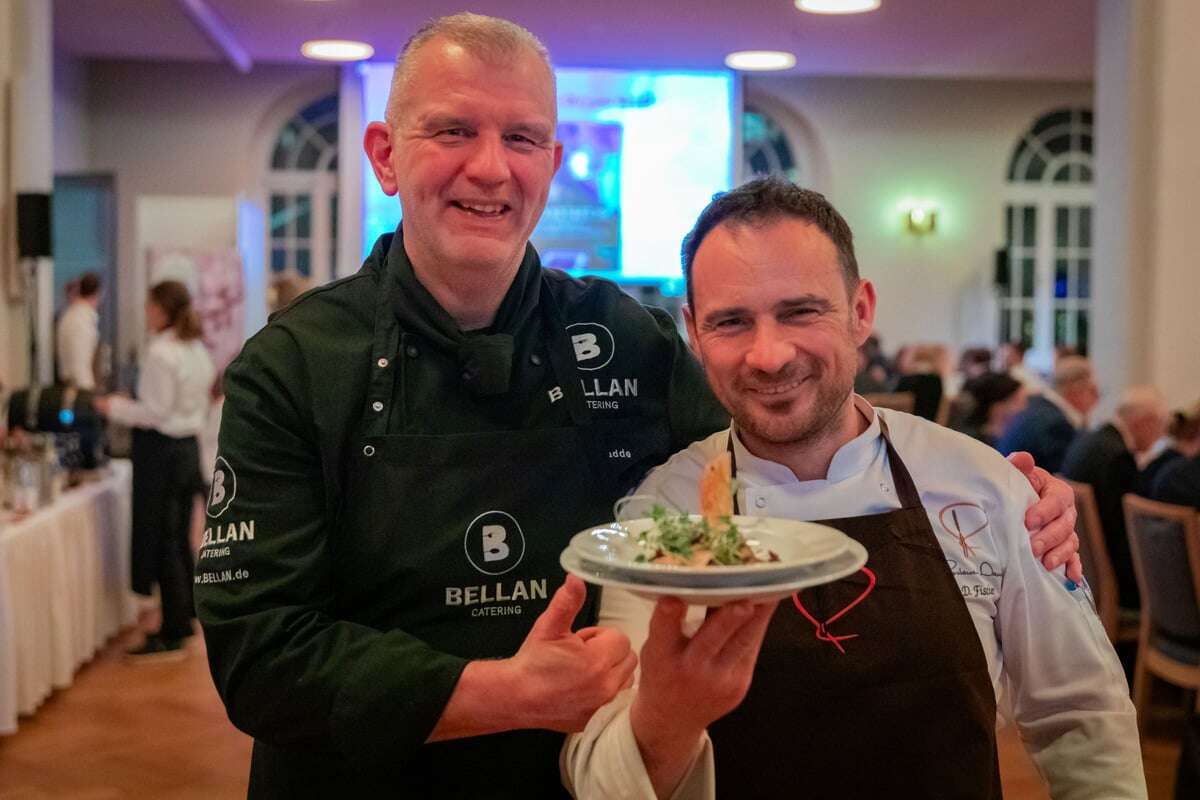 Futtern für den guten Zweck in Dresden: Charity im Löwensaal