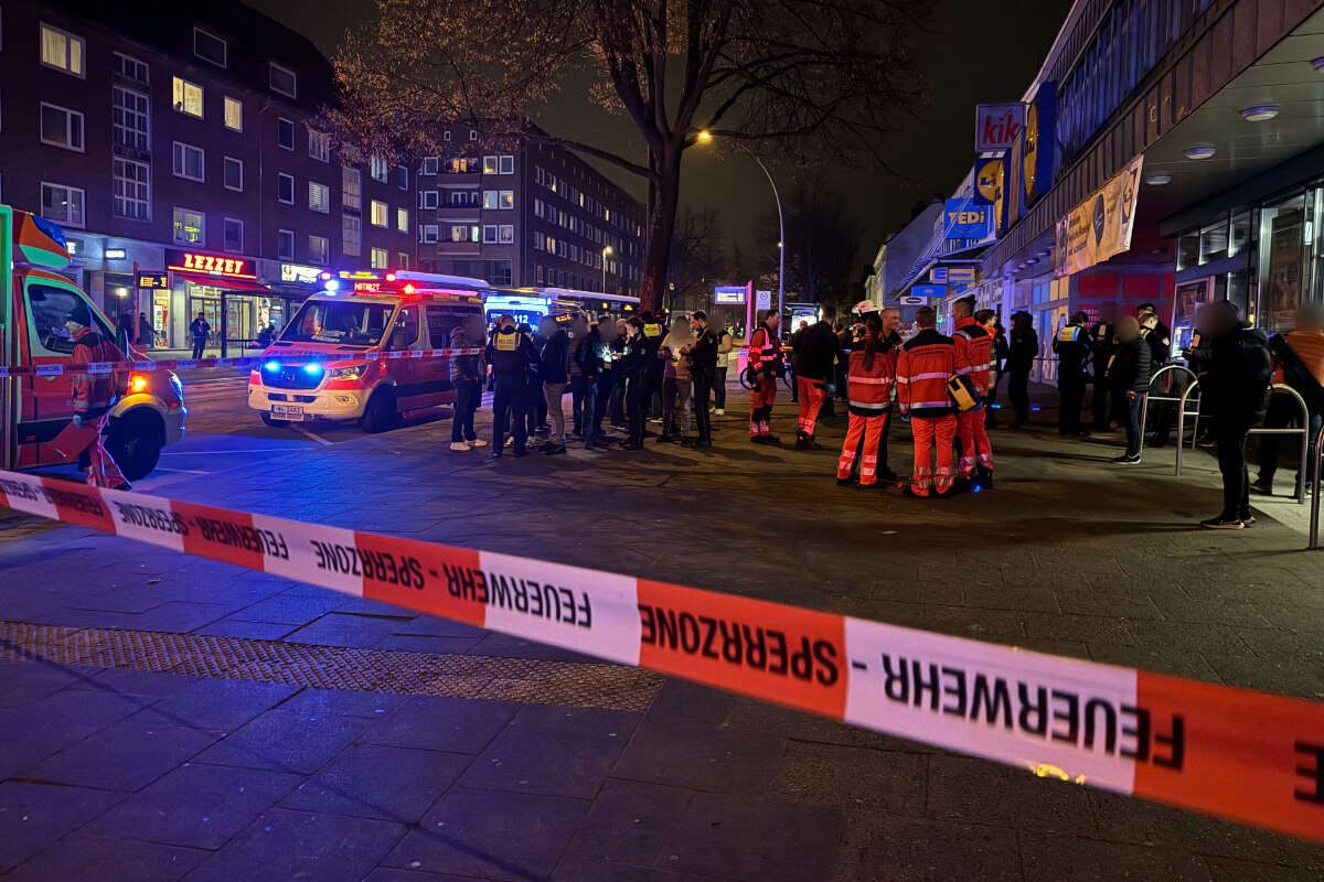 Atemwege gereizt: Über 20 Personen aus Billardcafé evakuiert!