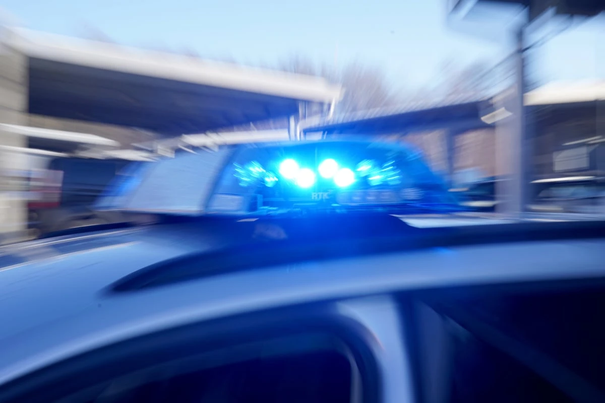 39-Jähriger bedroht Supermarkt-Mitarbeiter nach Streit mit Schusswaffe