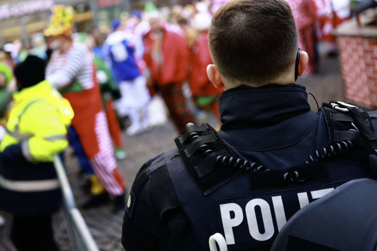 Polizeibilanz zu Weiberfastnacht: Drei junge Frauen an Kölner Party-Hotspots vergewaltigt