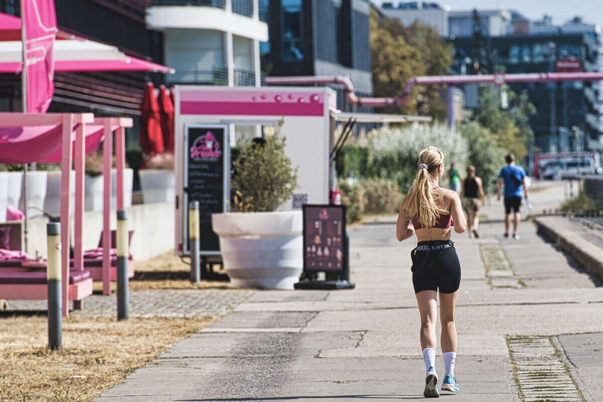 Erst Schmuddelwetter, dann Sonnenschein: Der Sommer kehrt in Berlin zurück