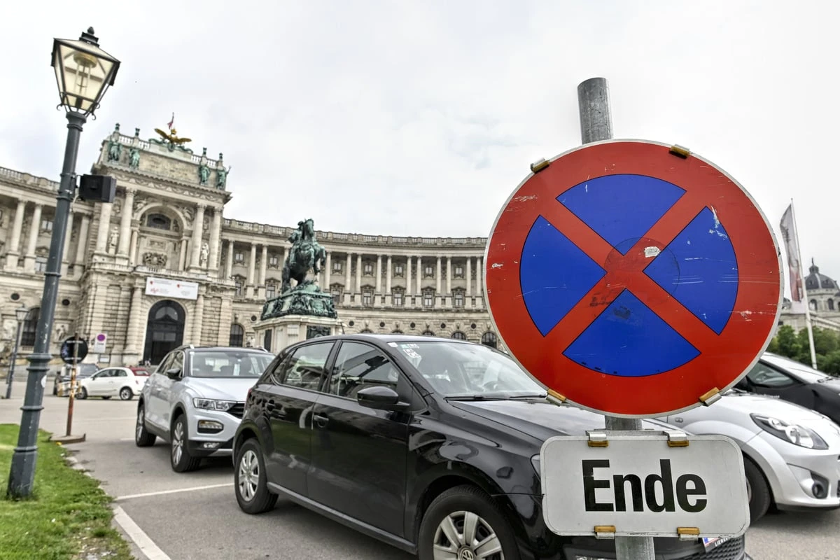Anwohner aufgepasst: Mit Parken im Agnesviertel ist bald Schluss