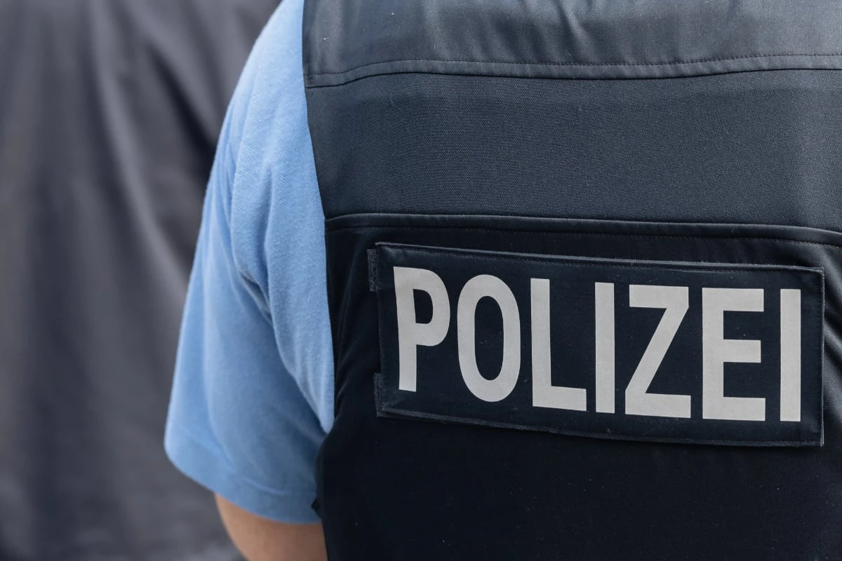 Frau in eigener Wohnung brutal attackiert: Wollte 17-Jähriger sein Opfer töten?
