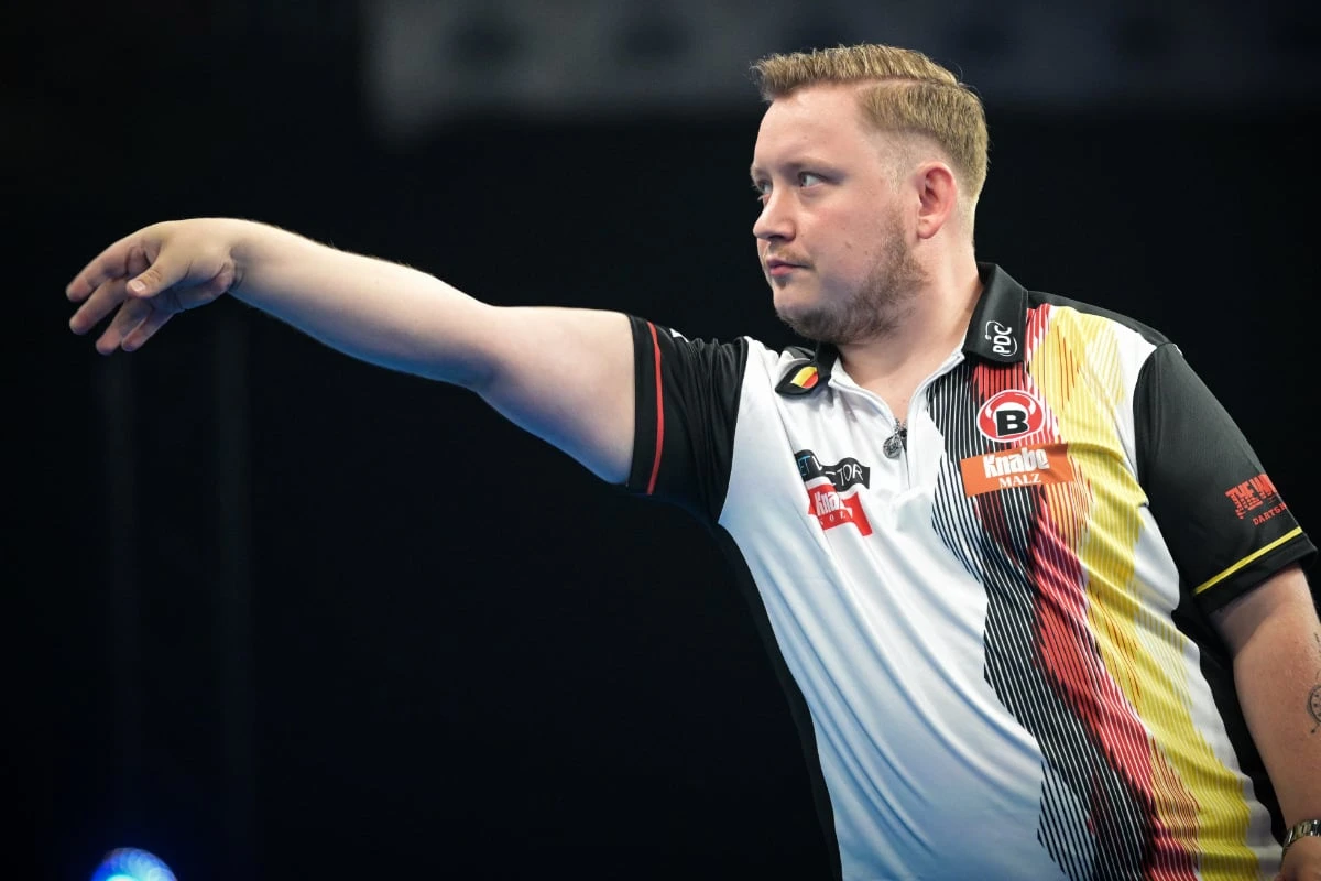 Deutscher Darts-Star Schindler findet deutliche Worte: 