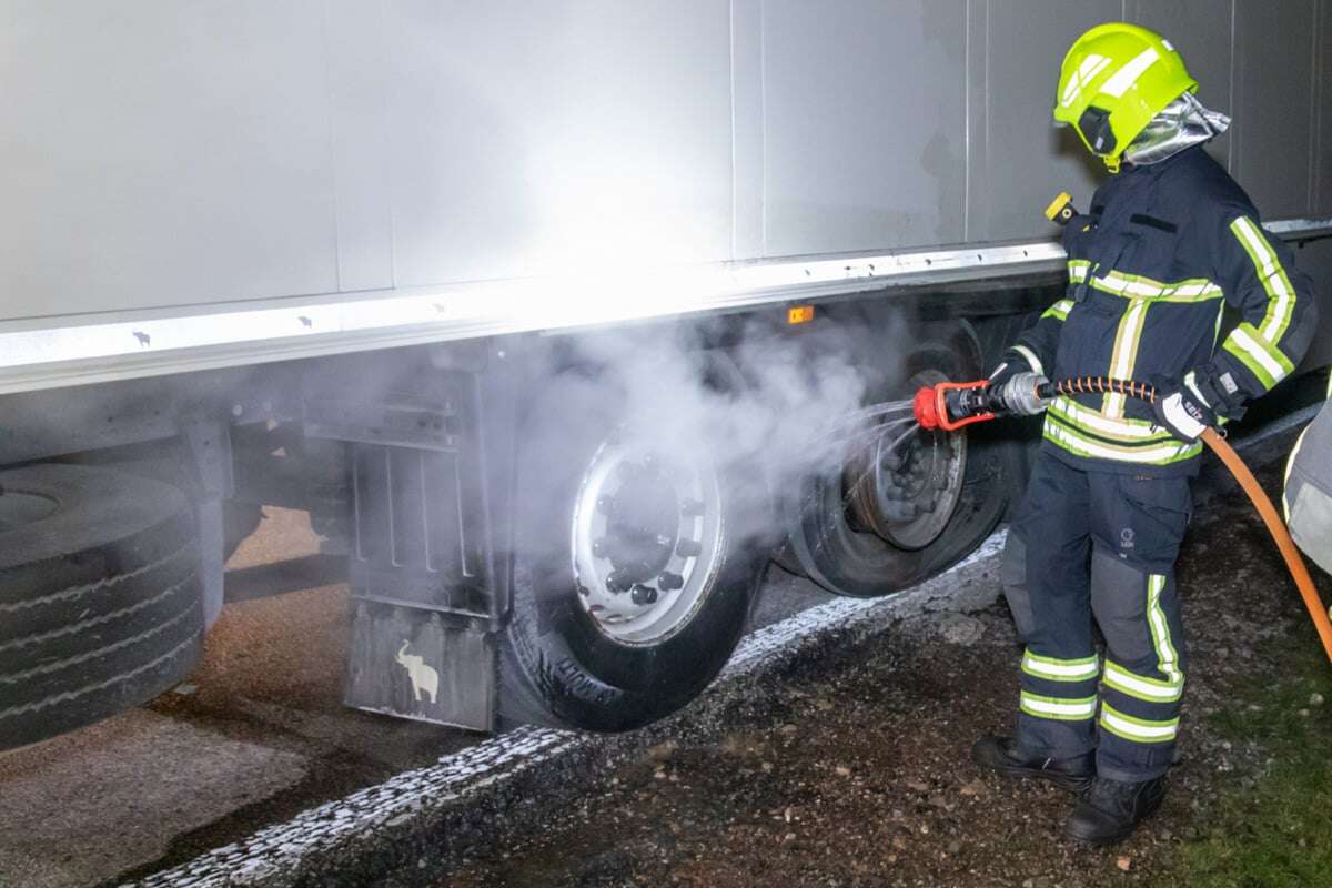 Brand an Lkw - Zeugen verhindern Schlimmeres