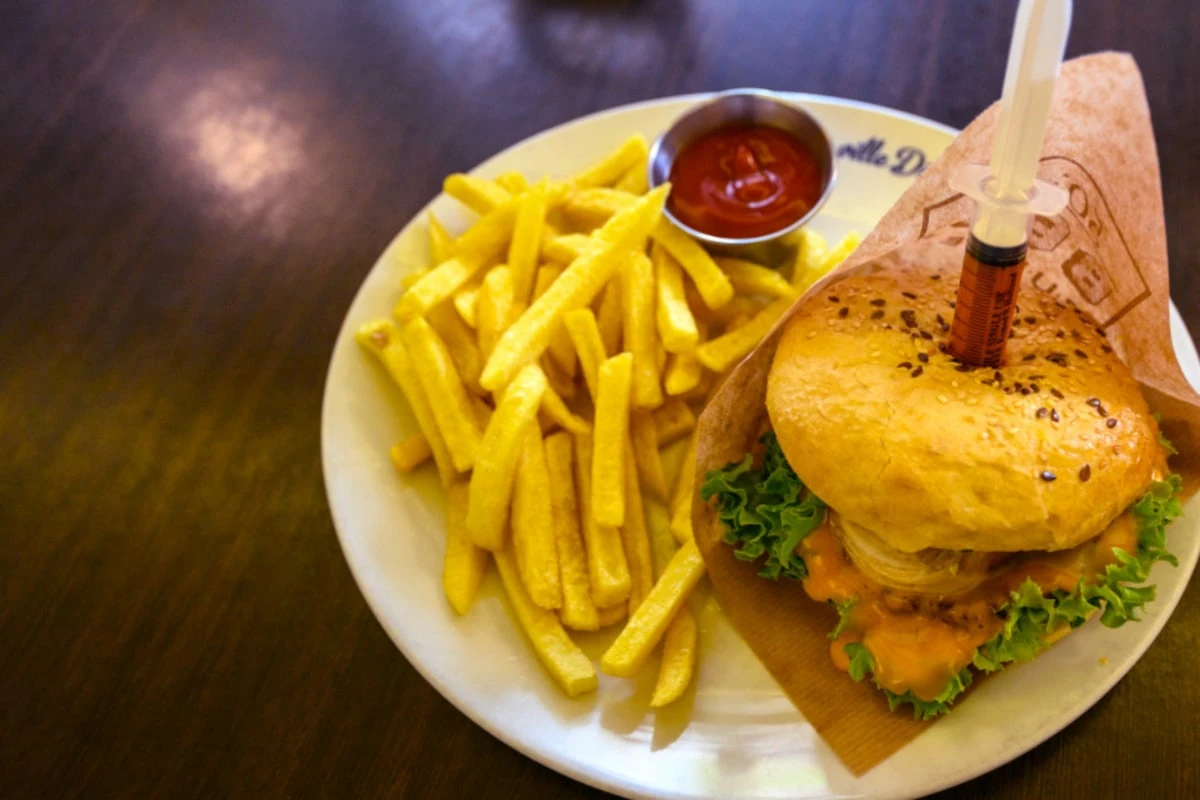 Burger für Blut: Chemnitzer Diner lädt zum Spenden
