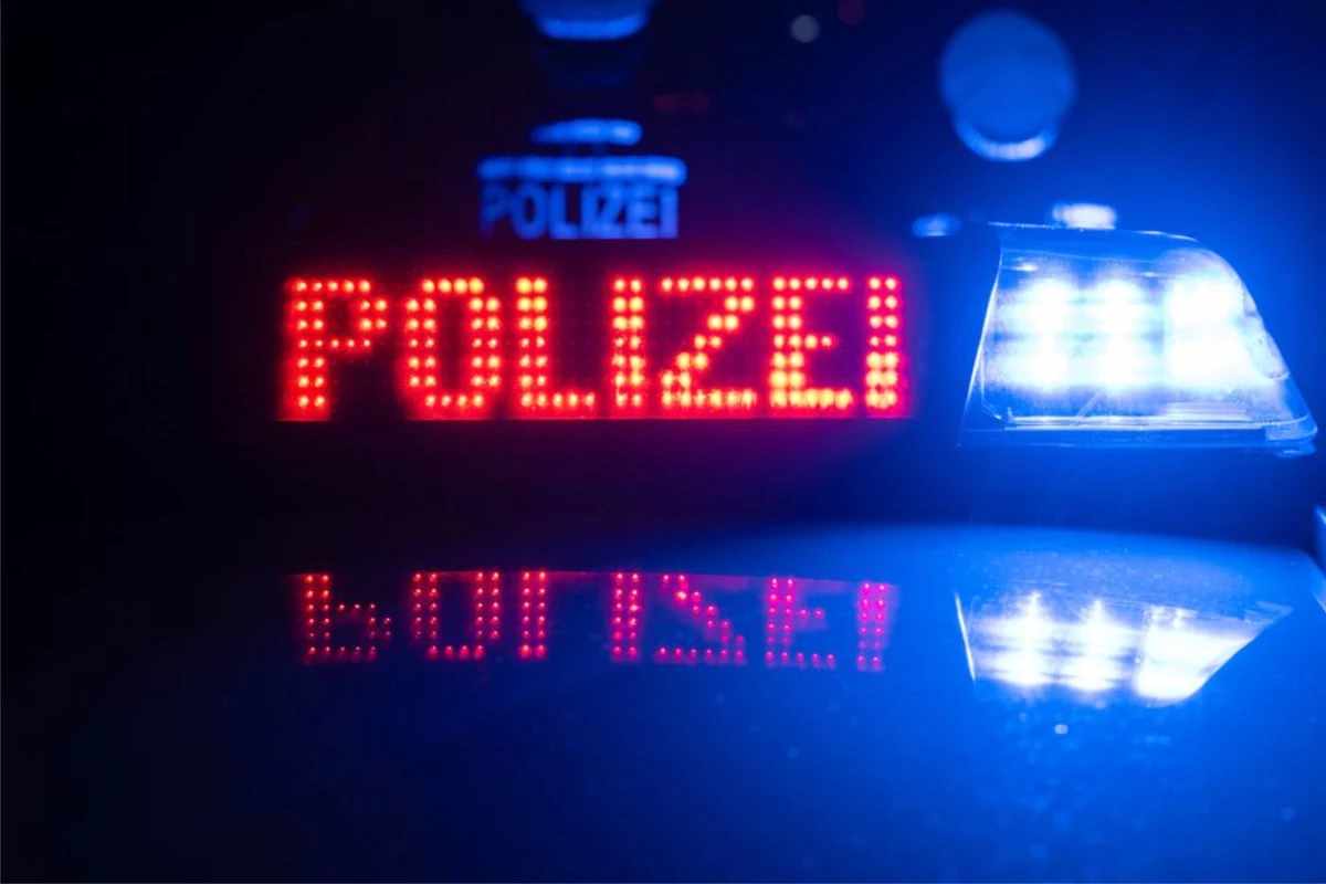 14-Jährige in Toilette gezogen und sexuell missbraucht: Polizei Stuttgart sucht Zeugen