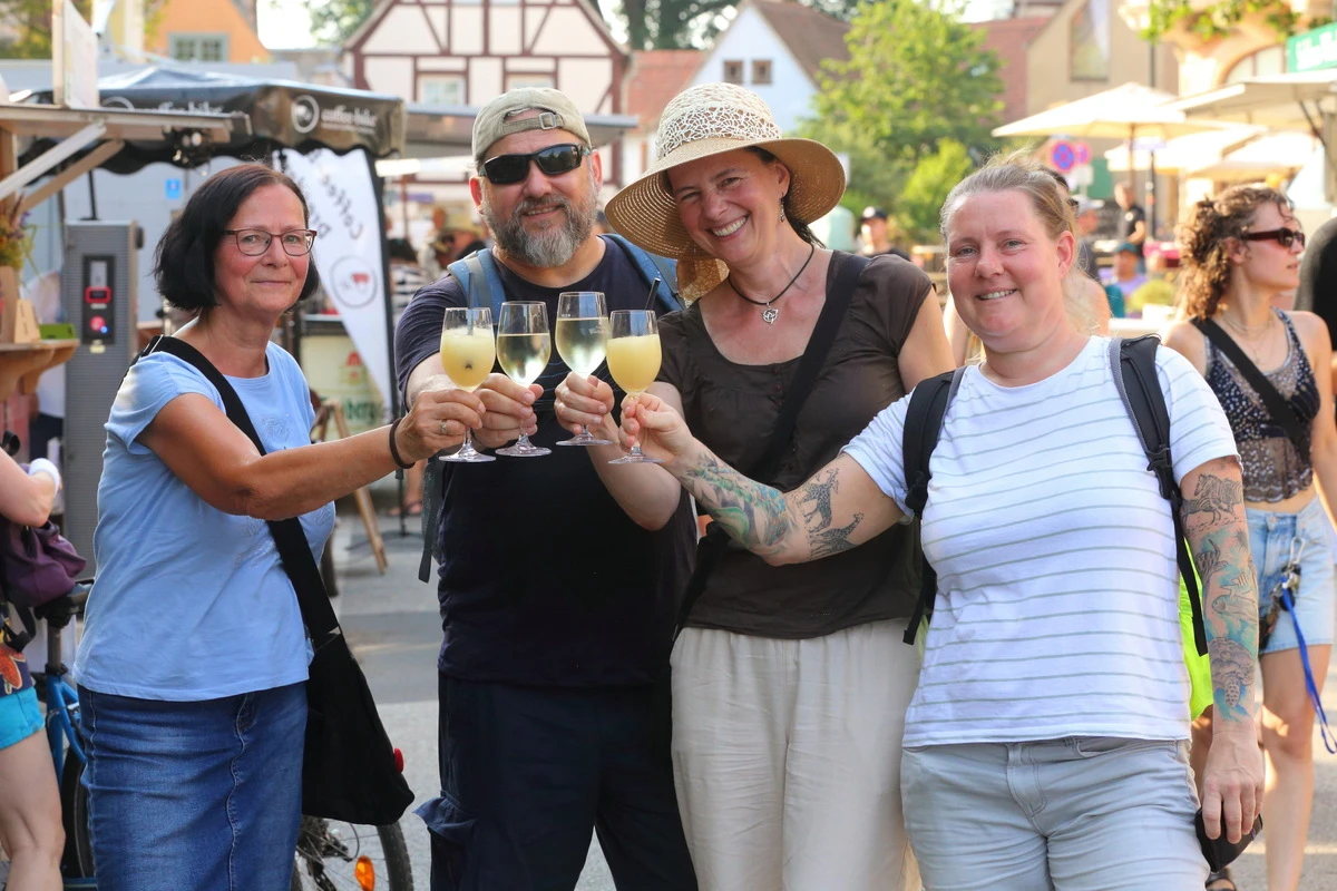 Trotz Rekord-Hitze: Elbhangfest wurde am Abend richtig voll