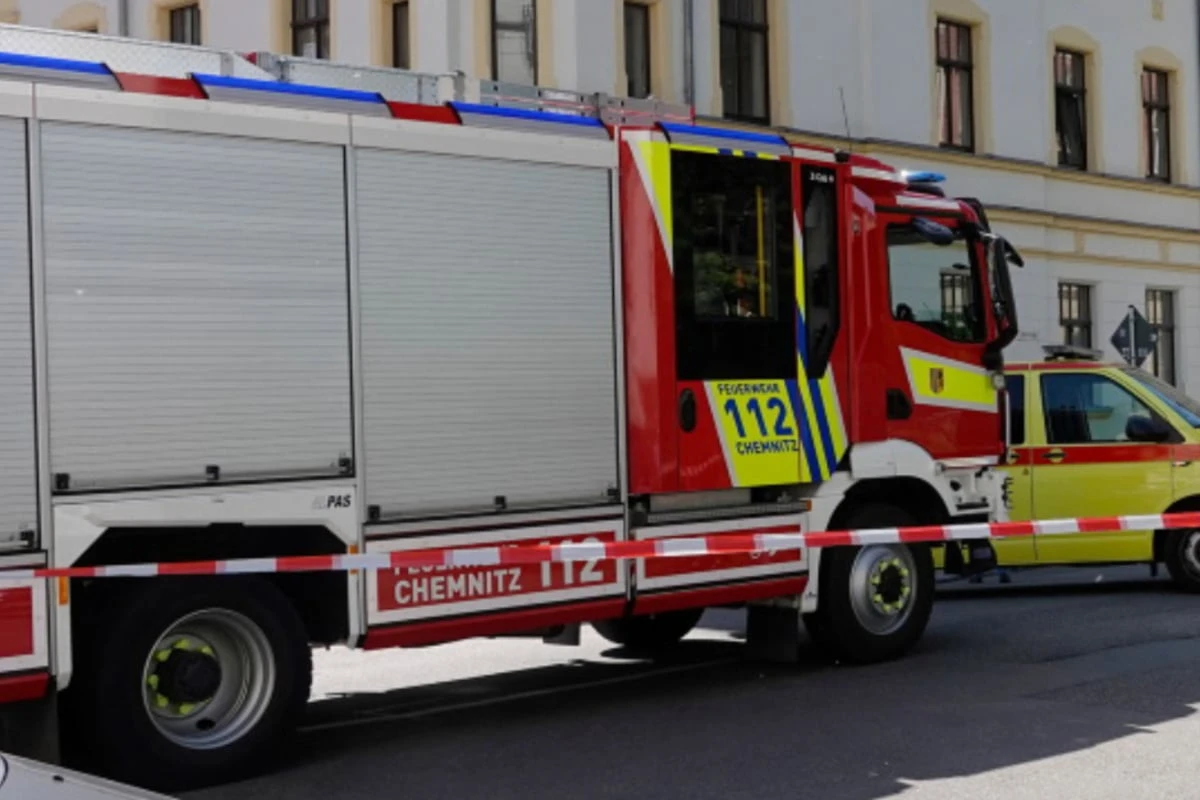 Großeinsatz in Chemnitzer Lutherviertel: Randalierer verursacht Wasserschaden