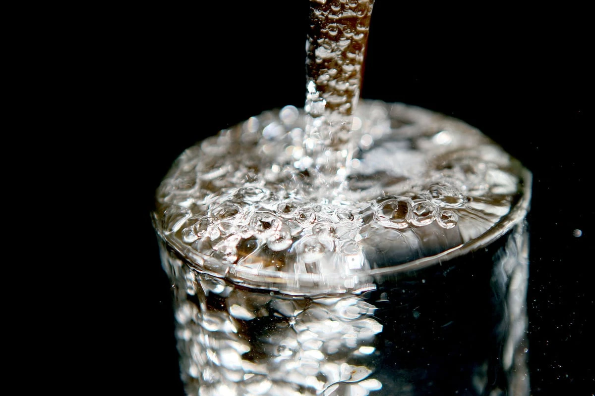 Wegen krasser Trockenheit: Gibt es noch genügend Trinkwasser in Köln?