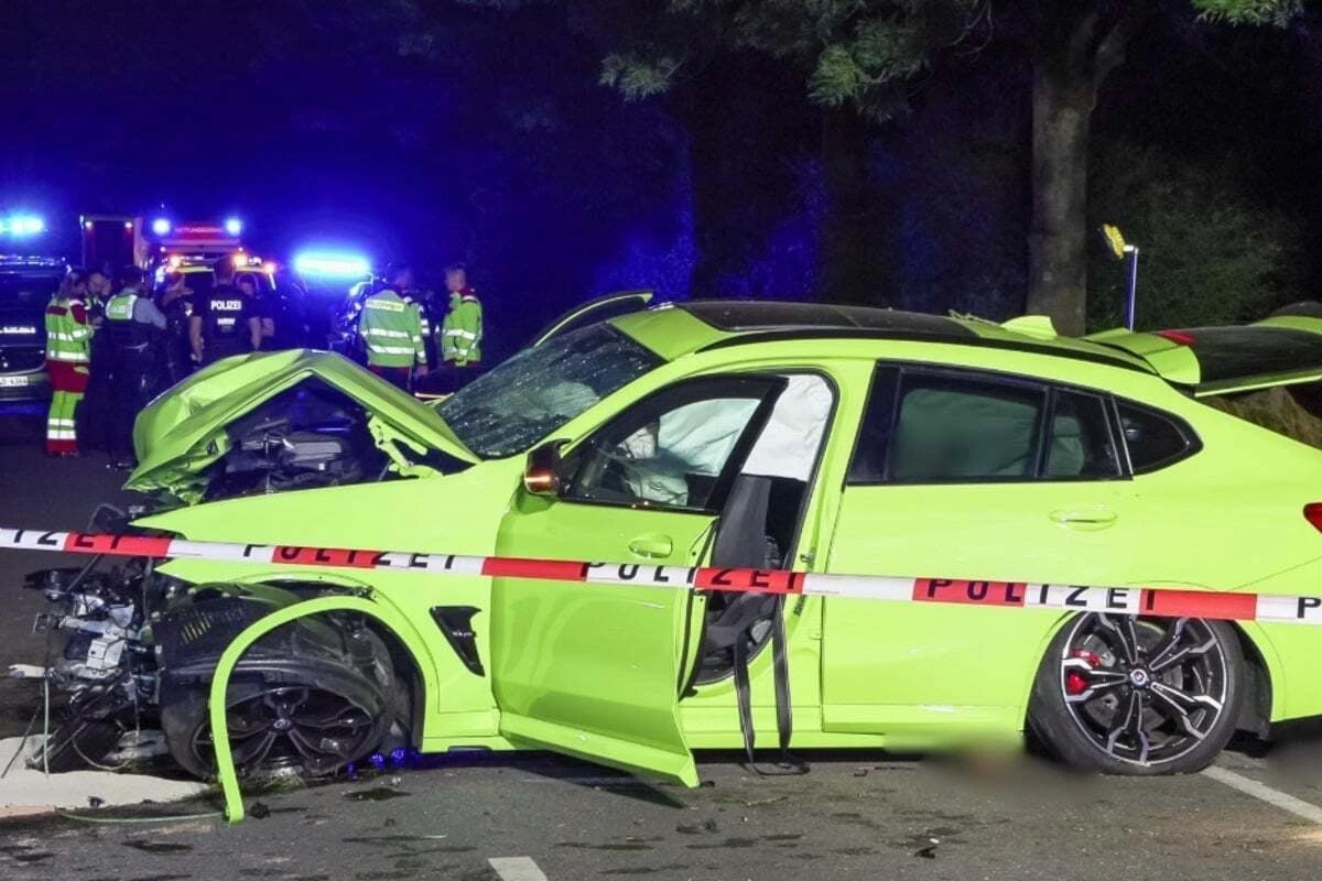 Fast zwei Monate nach Horror-Crash: Dritter Jugendlicher erliegt Verletzungen