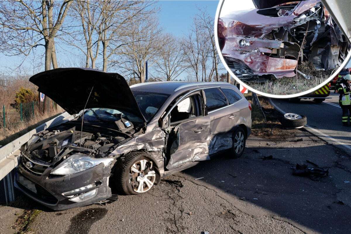 Frontal-Crash auf B95 bei Chemnitz – Zwei Verletzte nach Tesla-Unfall