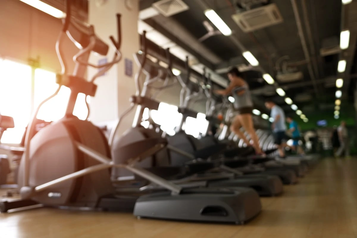 Nach Streit im Fitnessstudio: Mann vor Eingang zusammengeschlagen