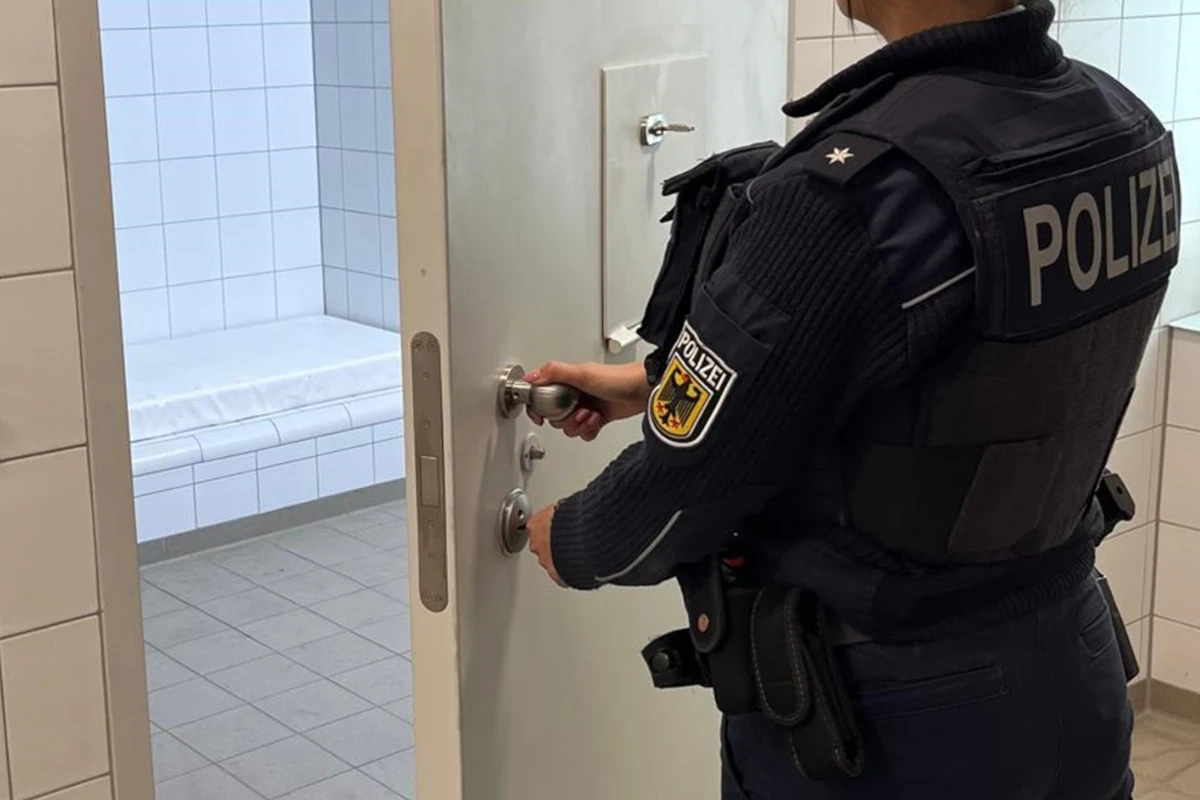 Frankfurter flippt in Münchner S-Bahn aus und belästigt 16-Jährige