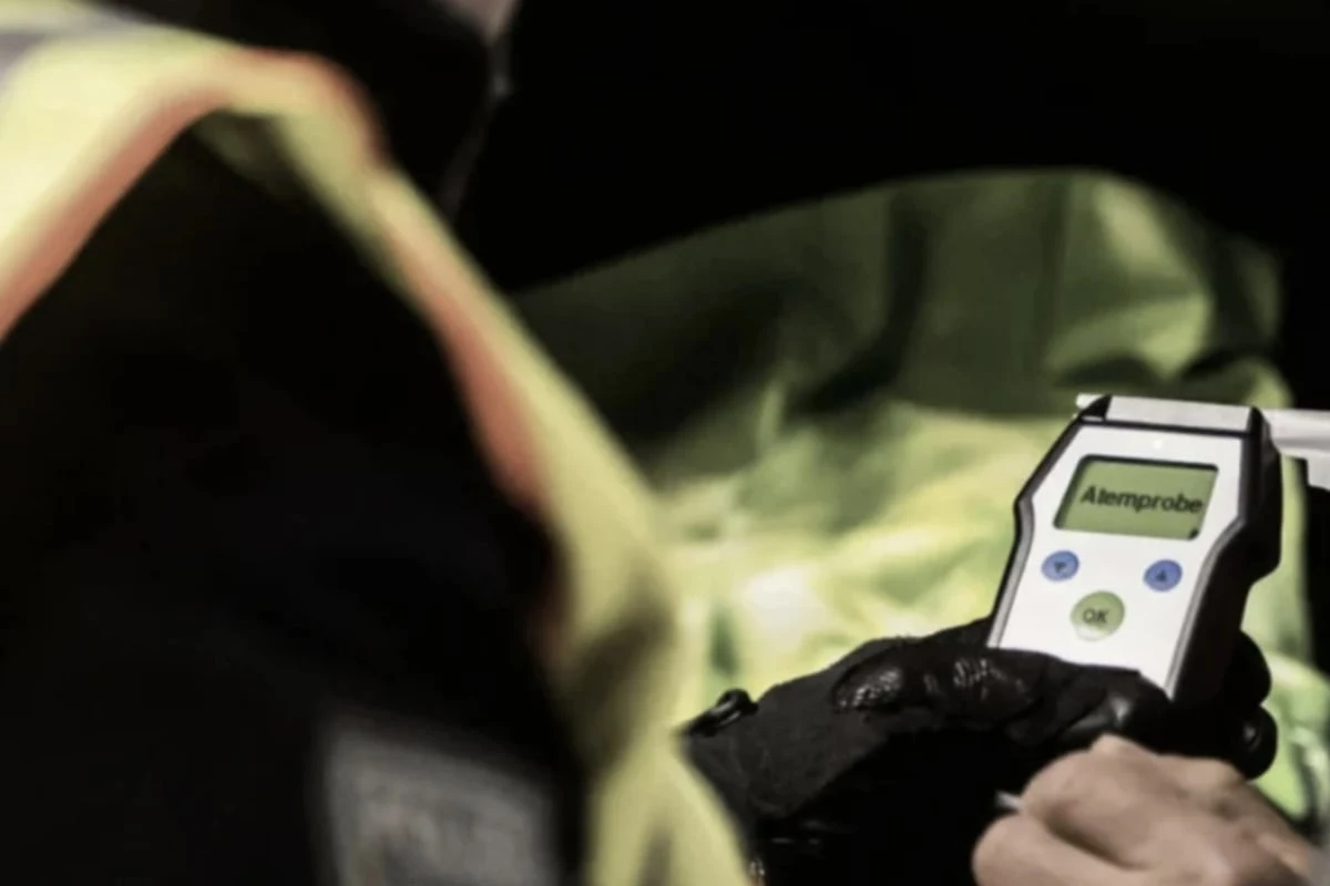 Seat-Fahrerin mit knapp vier Promille unterwegs: Polizei verhindert Schlimmeres