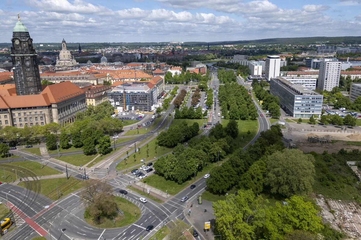 Aufregung um St. Petersburger Straße: CDU will Pläne von Baubürgermeister Kühn blockieren
