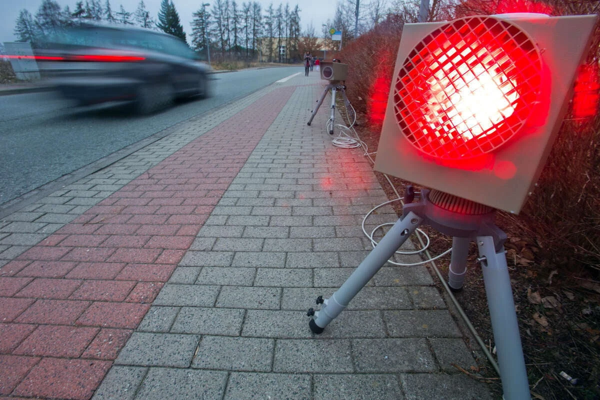 Fuß vom Gas! Hier stehen vom 5. bis 9. Mai Blitzer in und um Chemnitz
