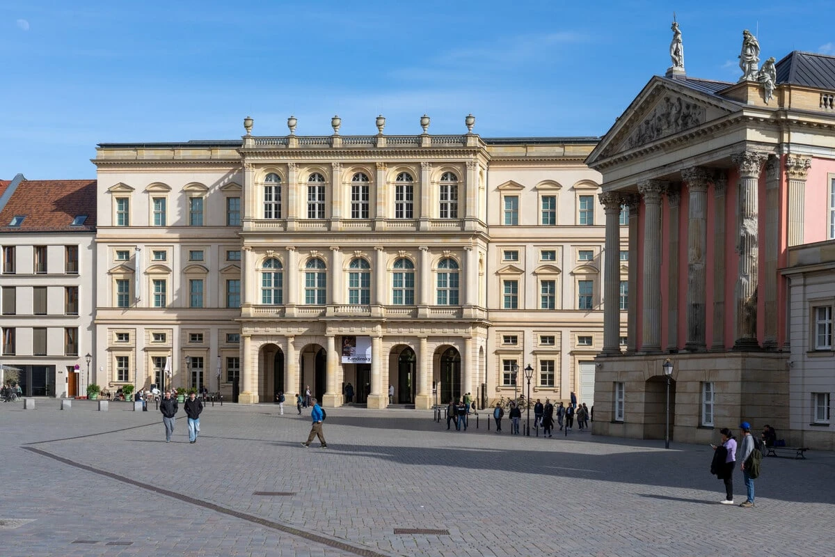 Lange Gesichter vor beliebtem Museum: Das steckt dahinter