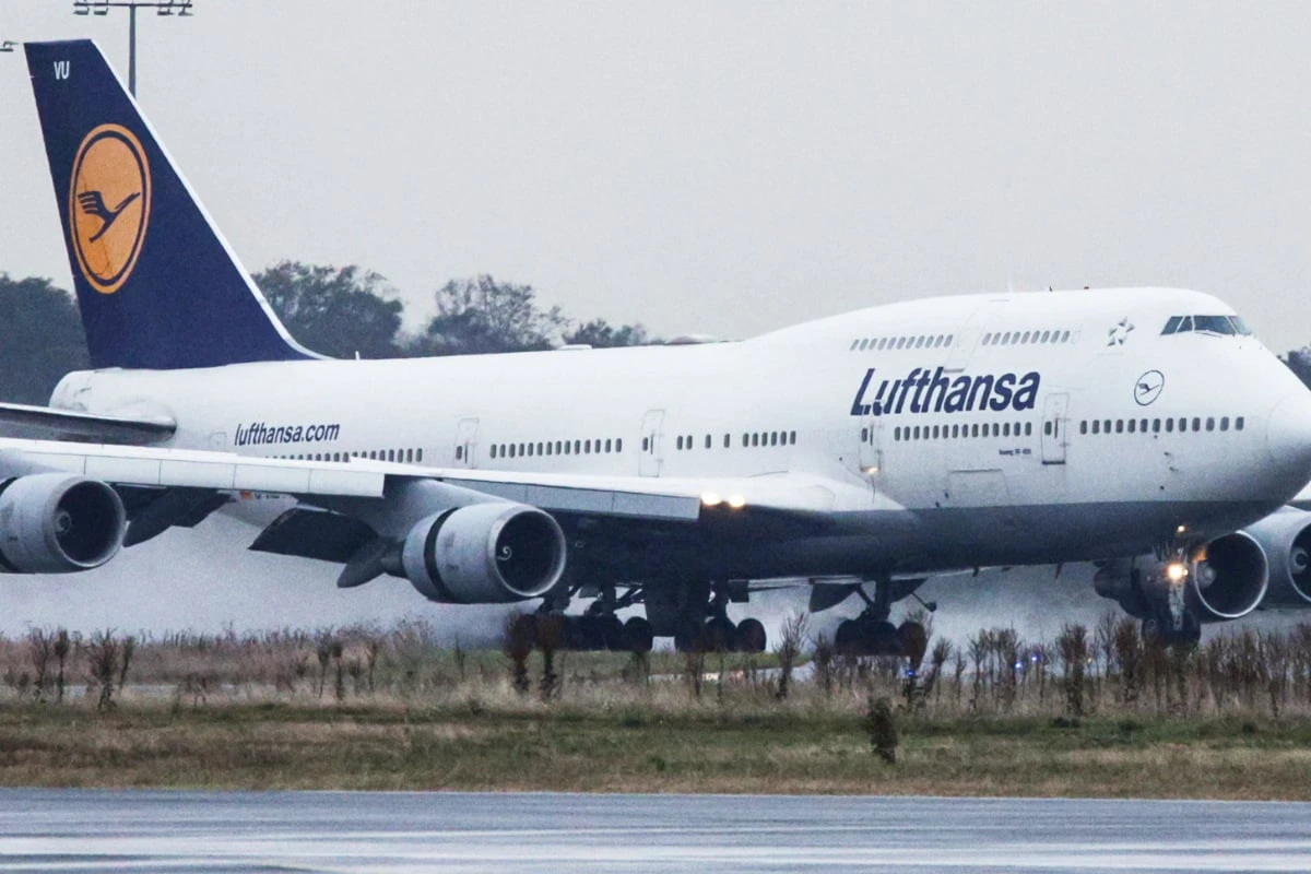 Notfall an Bord bei Lufthansa-Flug: Maschine nach Köln umgeleitet