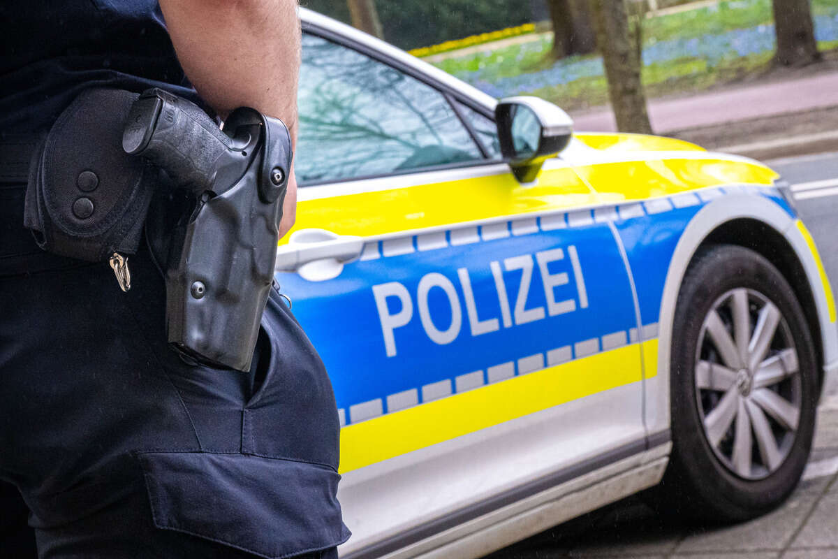 Jugendliche lösen Polizei-Großeinsatz aus: Der Grund macht fassungslos!