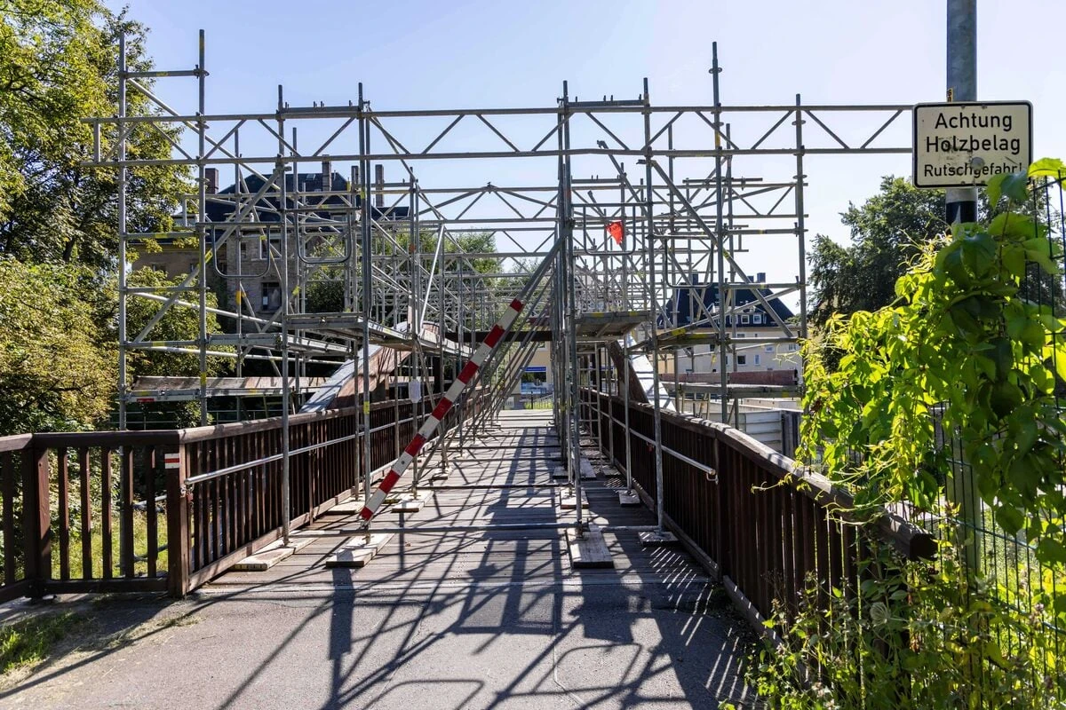 Chemnitz: Diese Fußgängerbrücke bleibt einige Wochen gesperrt