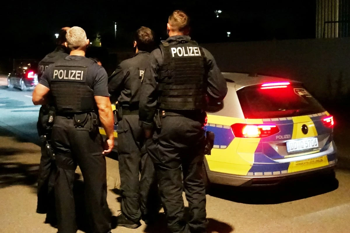 Durchbruch an Sachsen-Grenze: Polizist schießt, Flucht bis nach Dresden