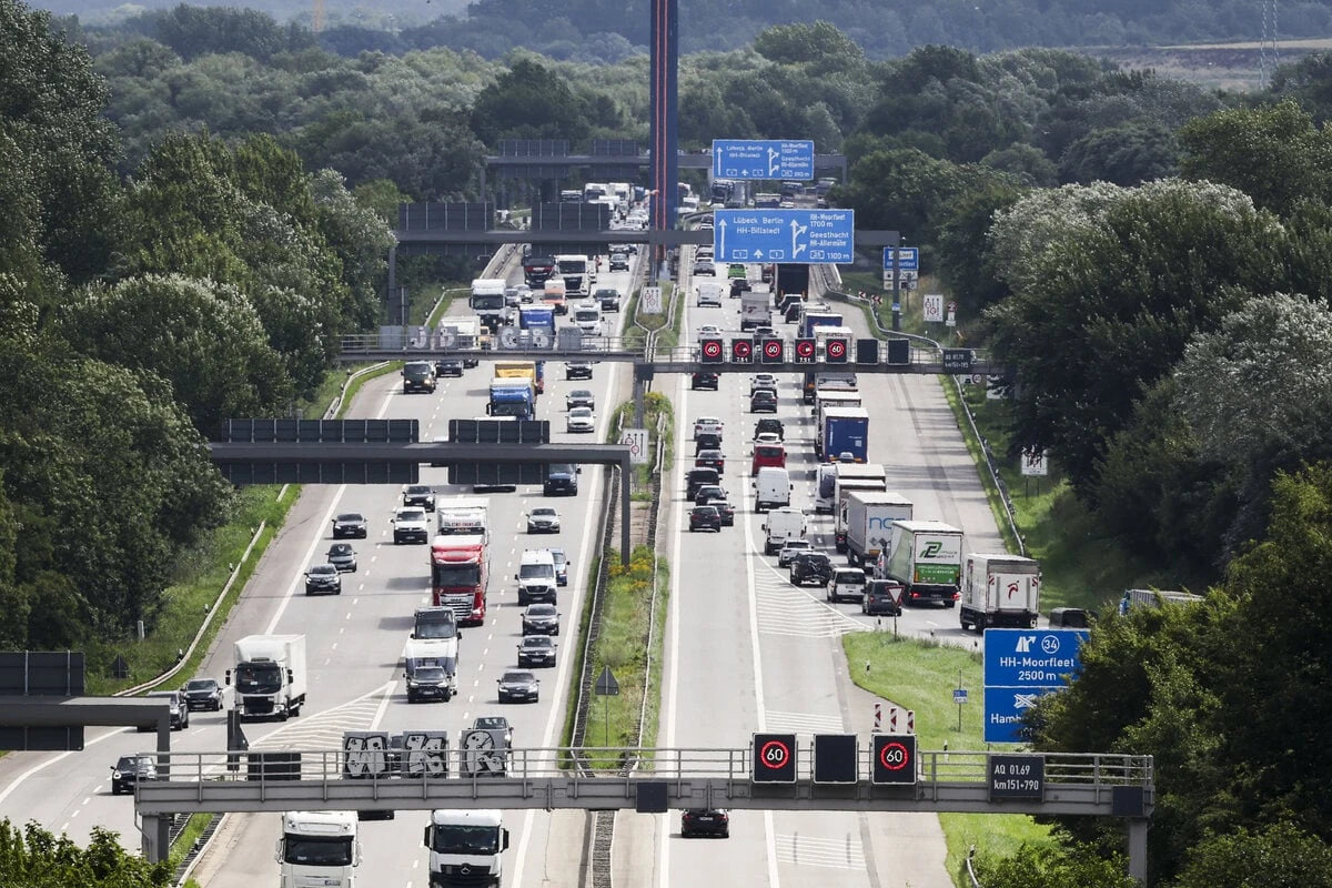 A1 bei Solingen: Baustelle sorgt für Engpässe Richtung Köln