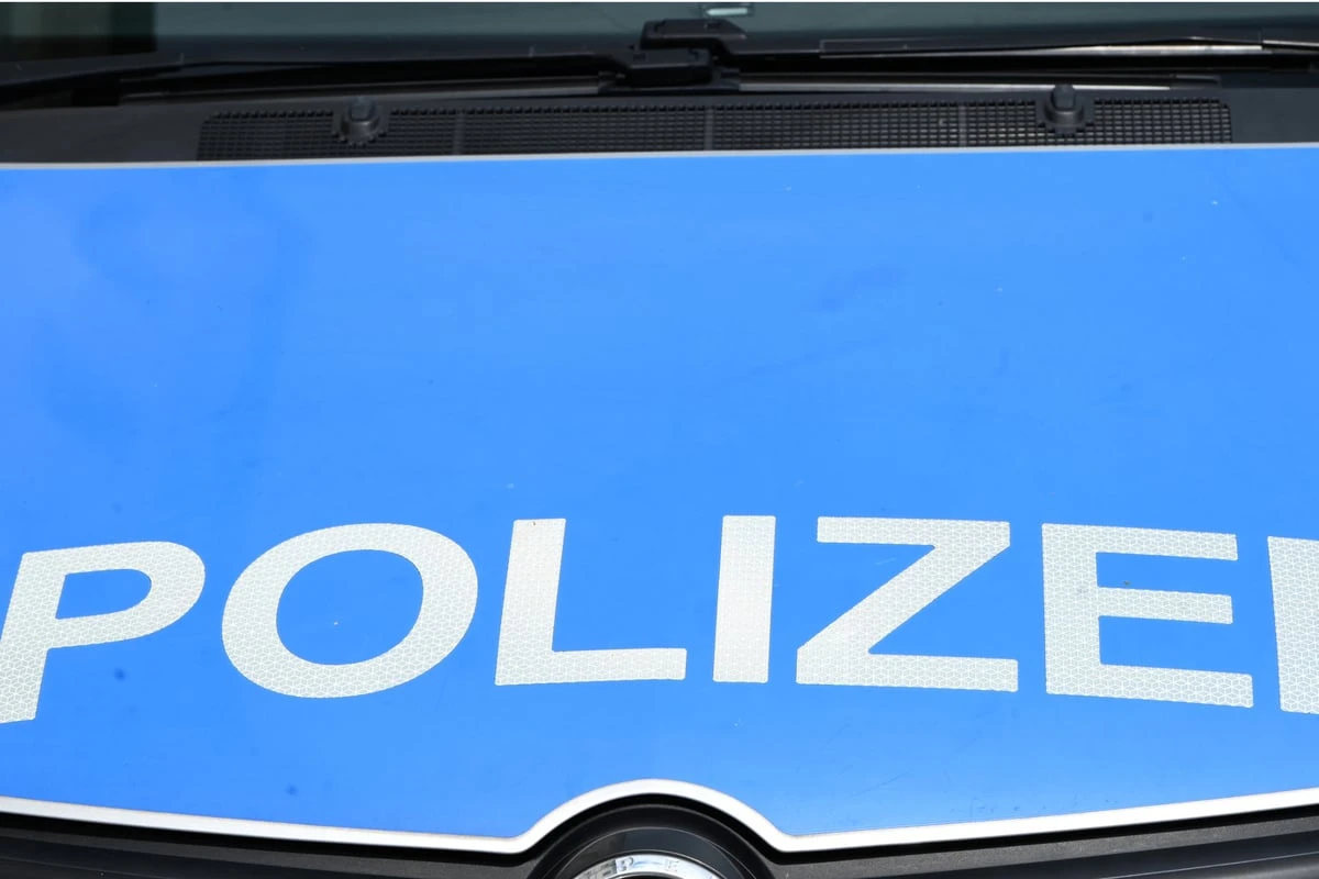 Polizist springt in See, um Mann zu retten: 37-Jähriger verstirbt im Krankenhaus