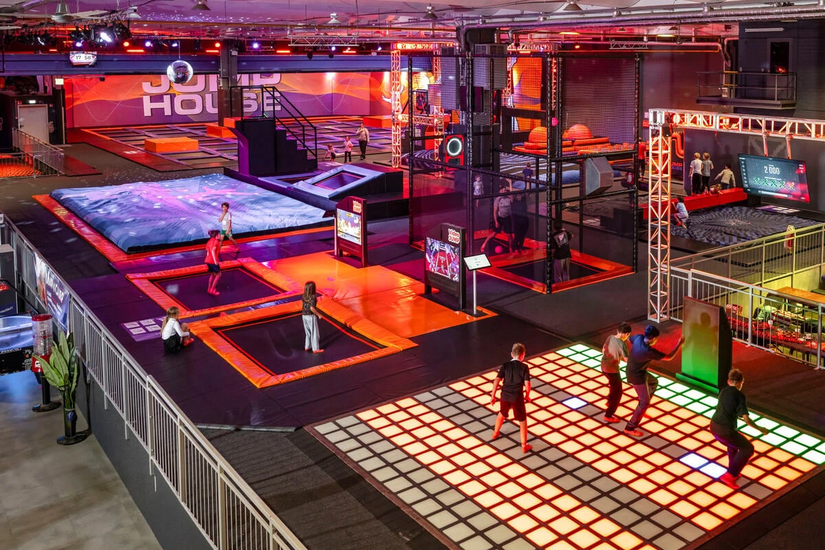 Nach Mega-Umbau: So cool ist das neue JUMP House Köln jetzt